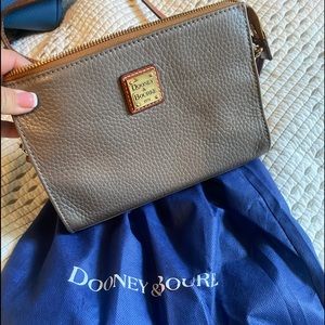 Dooney & Bourke crossbody purse